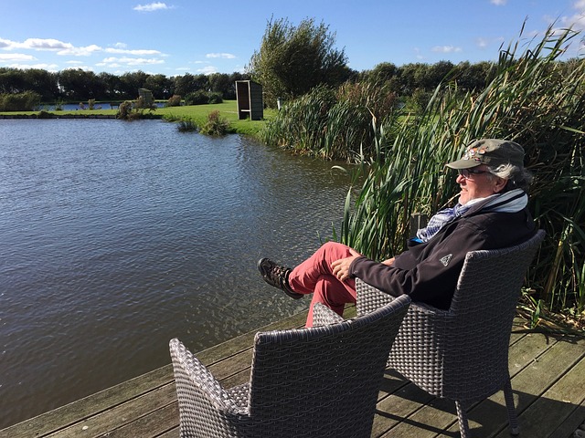 泽卡：瓦科的续约取决于他自己，但我希望明年能和他并肩作战